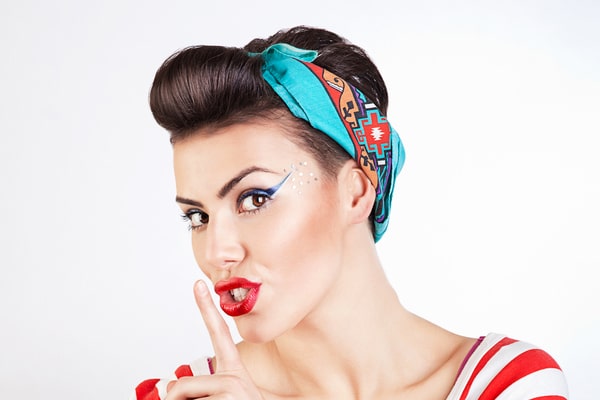 60 Pin Up Hairstyles Easy To Make For A Vintage Style Yve