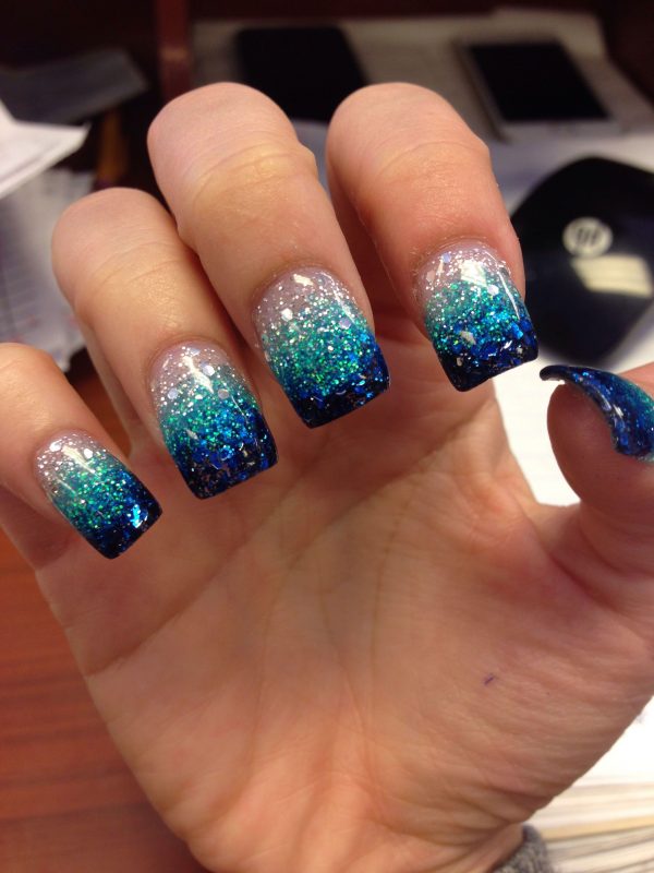 50 Glitter Nail Designs for Shiny Hands - Yve-Style.com