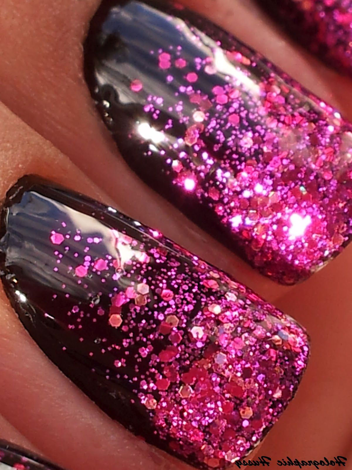 nail-designs-with-glitter