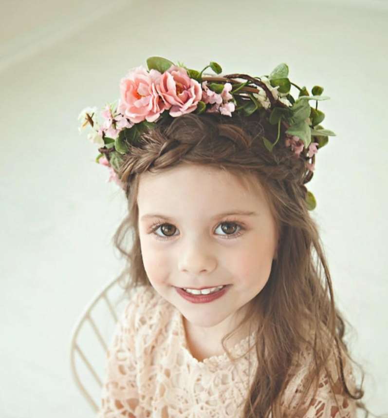 70 Adorable Flower Girl Hairstyles Easy To Make Yve Style Com