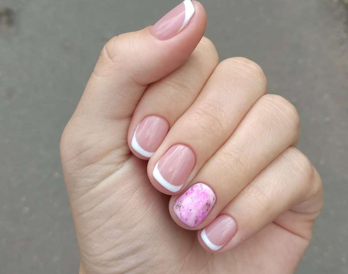 french manicure designs for short nails