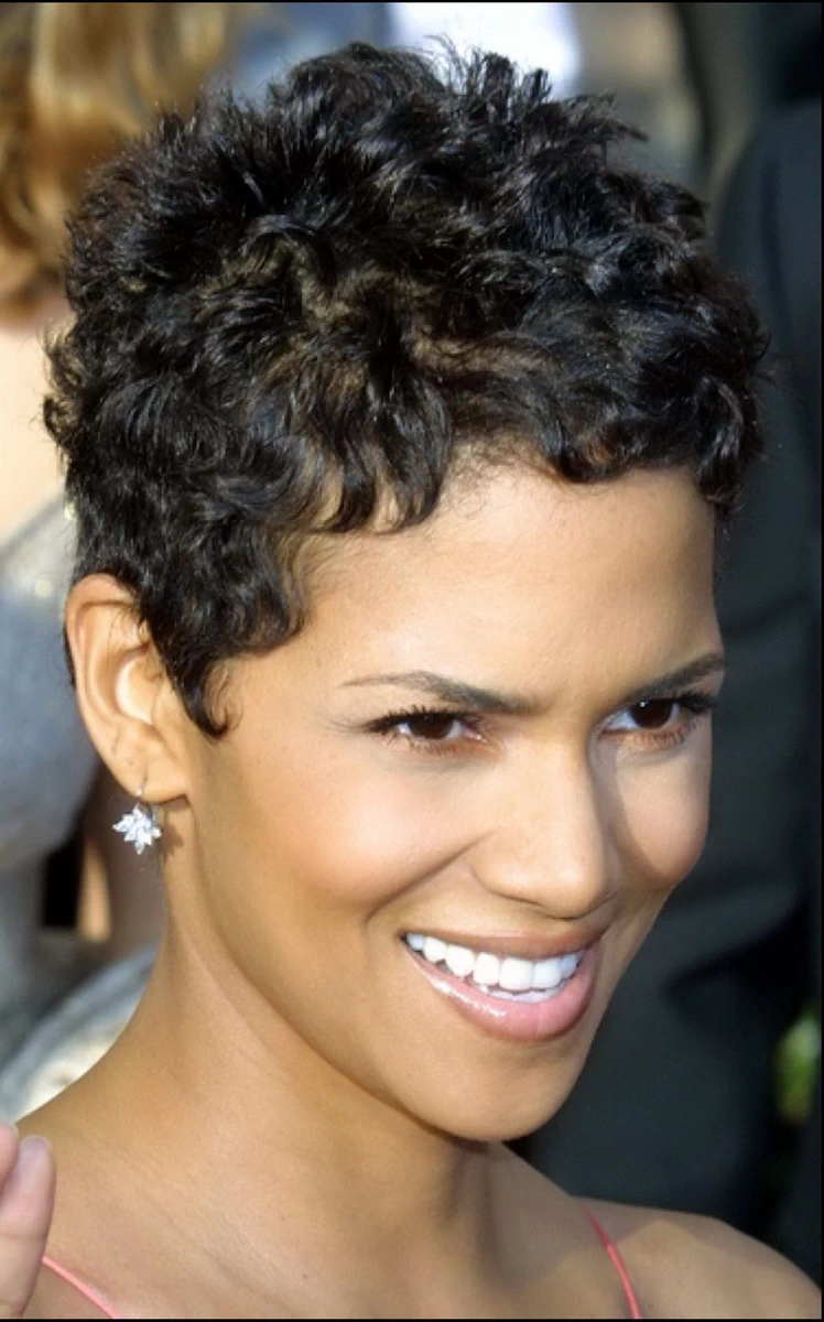 short hairstyles for naturally curly hair